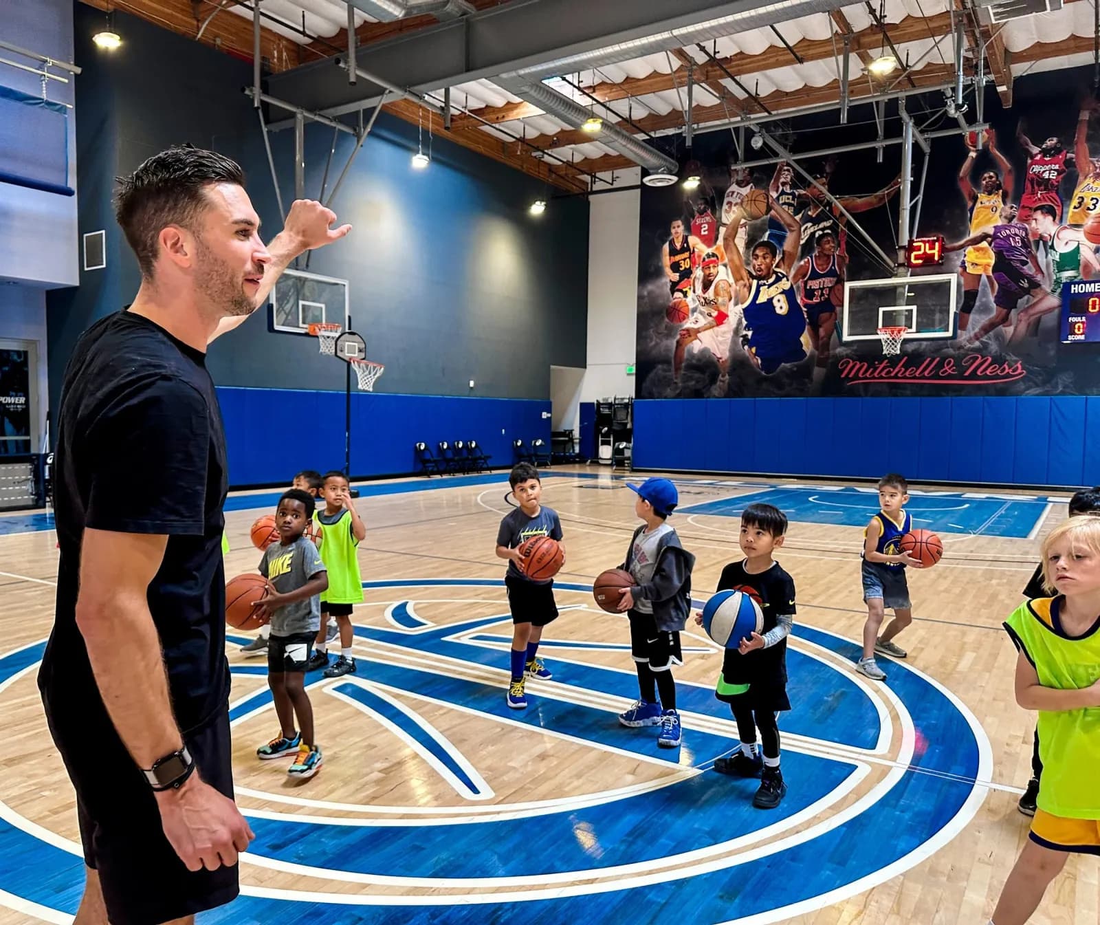 Jordan Lawley teaching kids at Boombase